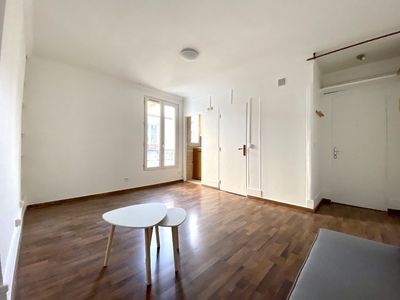 Appartement - PARIS 18me