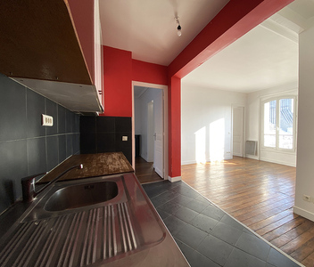 Appartement - PARIS 18me